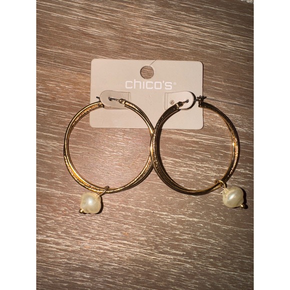 Chicos Gold Hoop Earrings with Faux Pearl Drop Dangle New with Tags - Picture 2 of 3